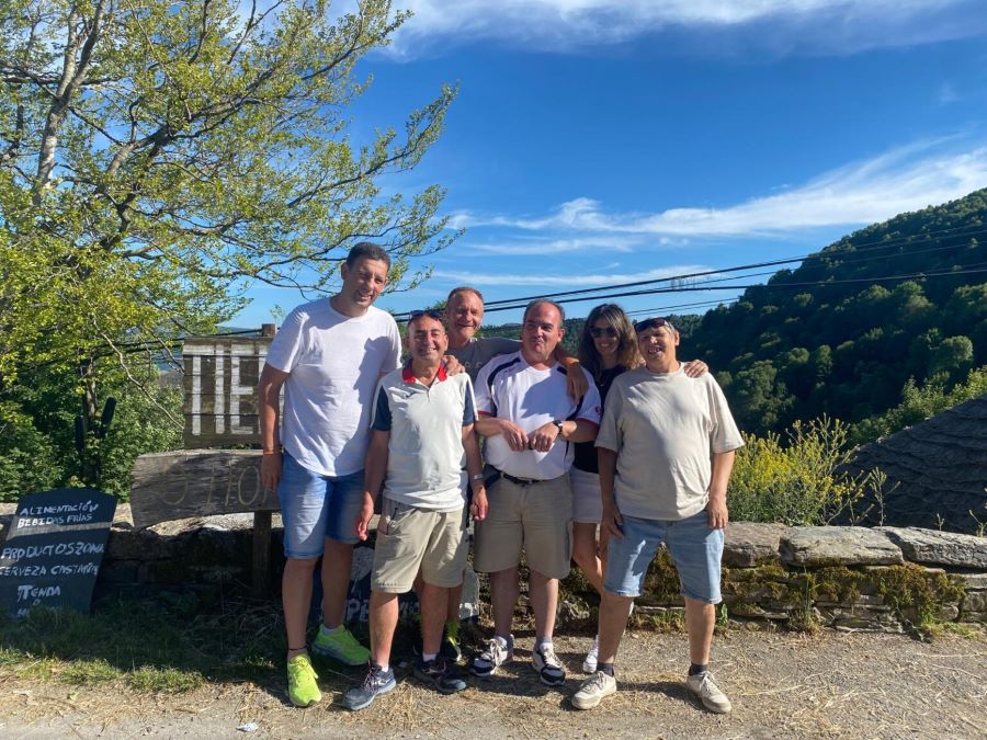 Ir a Más de 1.500 personas con discapacidad intelectual no podrán disfrutar de vacaciones en 2026 en los viajes del IMSERSO