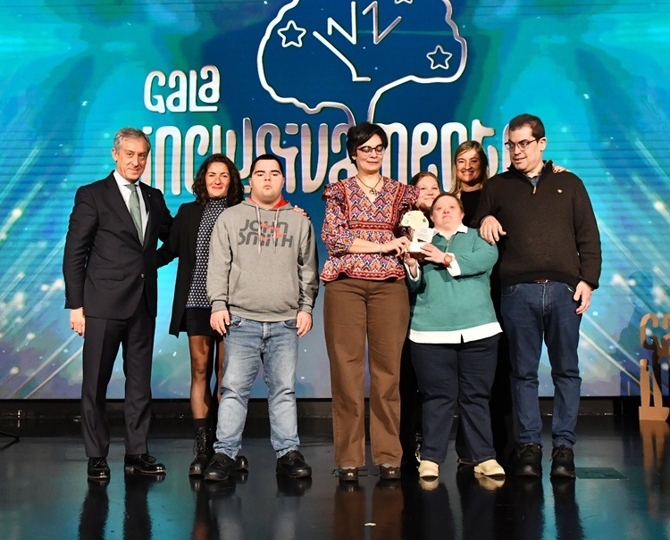 Ir a Entidades de Plena inclusión de 5 comunidades autónomas son galardonadas por los Premios de la Fundación Eurocaja Rural