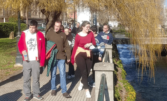 Ir a Conexión comunitaria: escucha, compromiso y cuidados para mejorar la vida colectiva
